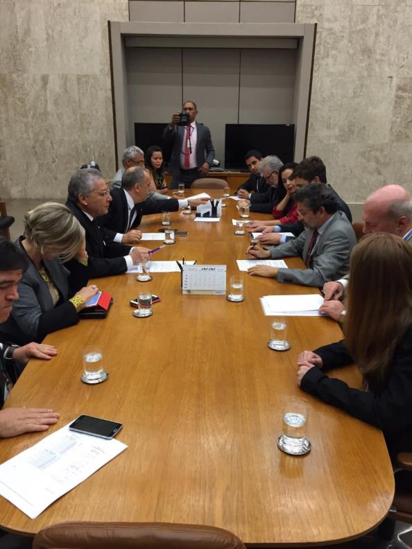 http://www.sinal.org.br/brasilia/imagens/SDFI_19_08_2015_IMG_01.jpg